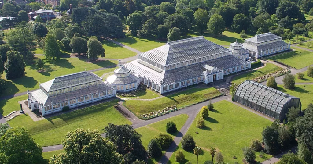 The Temperate House at Kew Gardens